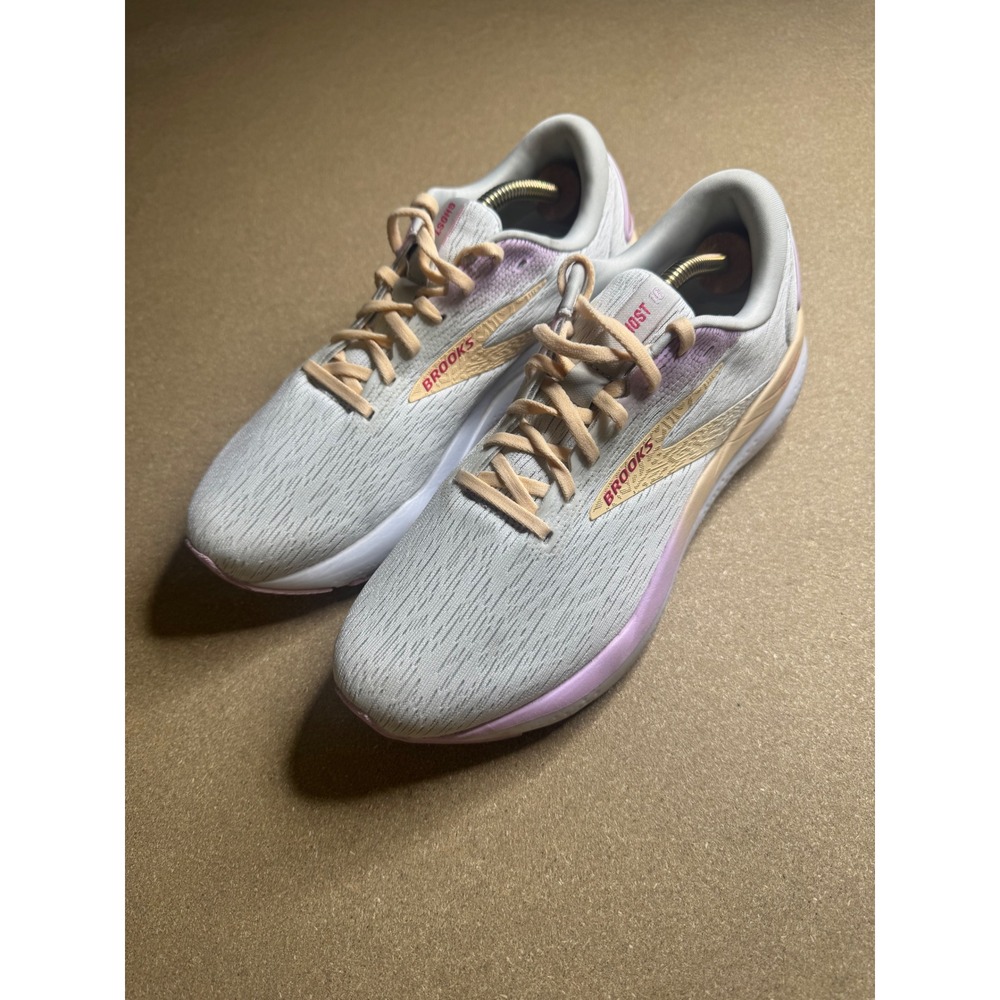 Brooks Ghost 16 Womens Running Shoes White Pink Peach 1204071B186‎ Size 10